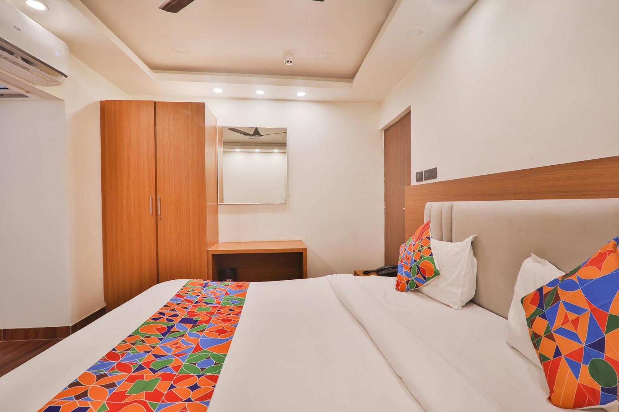 Fabhotel Shaurya Inn Lucknow Exterior foto